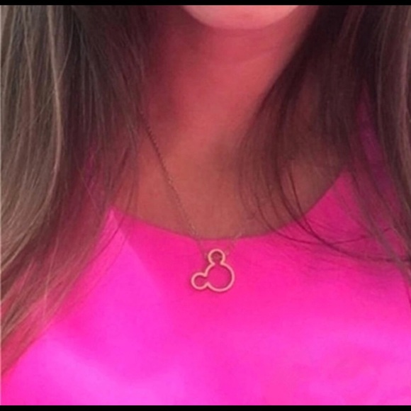 🎉HP 9.2.18🎉 Mickey Mouse necklace - Picture 3 of 4